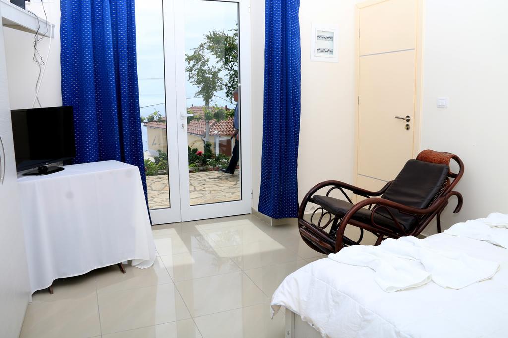 Piqeras Holiday Home Ali מראה חיצוני תמונה